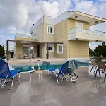Gia's Luxury Vila *
