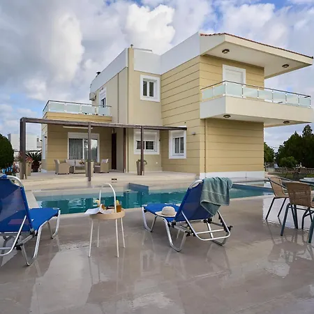 Gia's Luxury Villa *