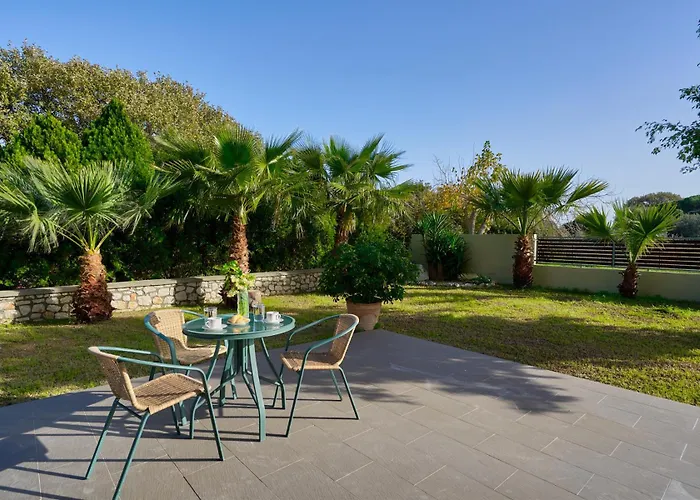 Gia's Luxury Villa Asgourou