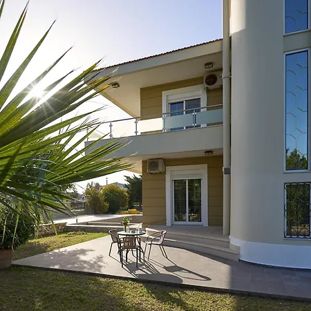 Gia's Luxury Villa
